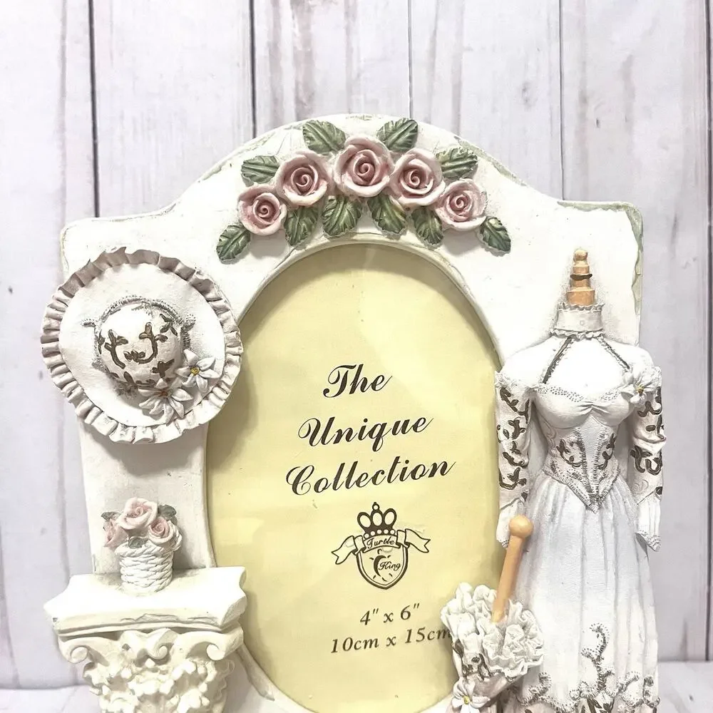 Unbranded vintage victorian