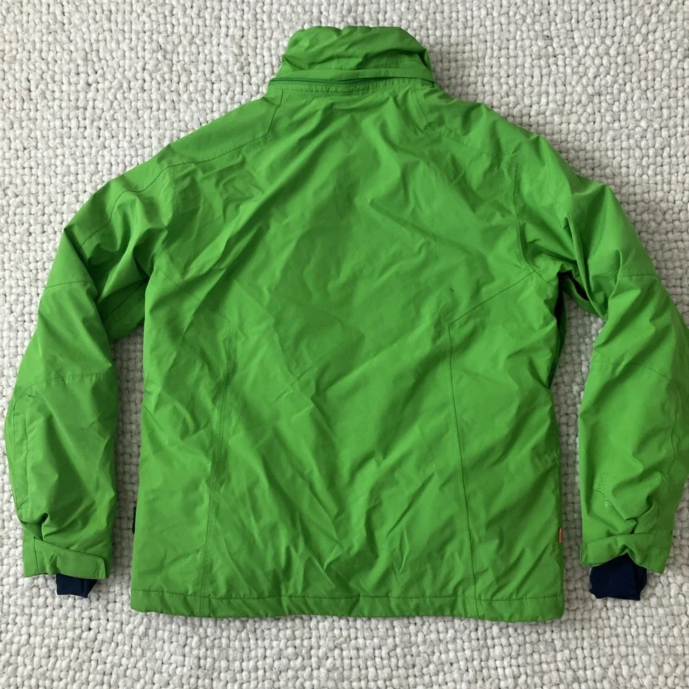 Helly Hansen stain minor missing