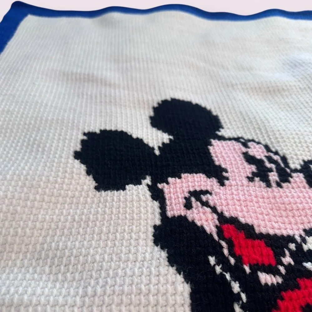 Vintage Handmade Mickey & Minnie Mouse Crochet Knit Blanket Throw Decor 40 x 47