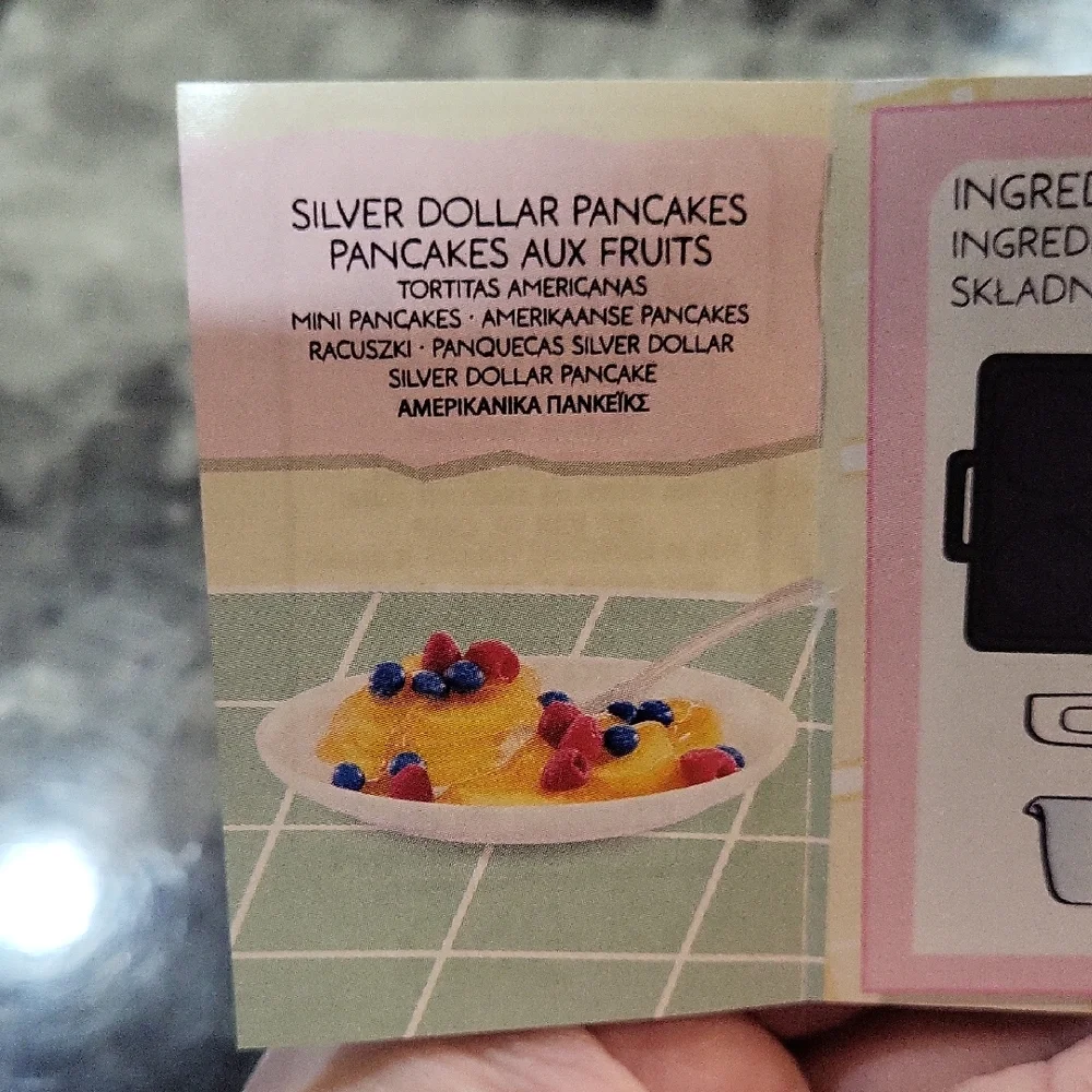 Miniverse Make It Mini From Scratch Silver Dollar Pancakes