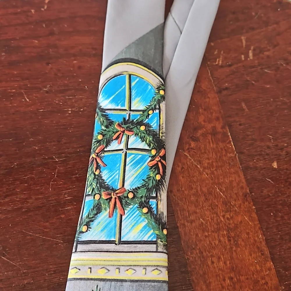 1992 Ralph Marlin Santa Hog Christmas Tie Made in the USA Vintage