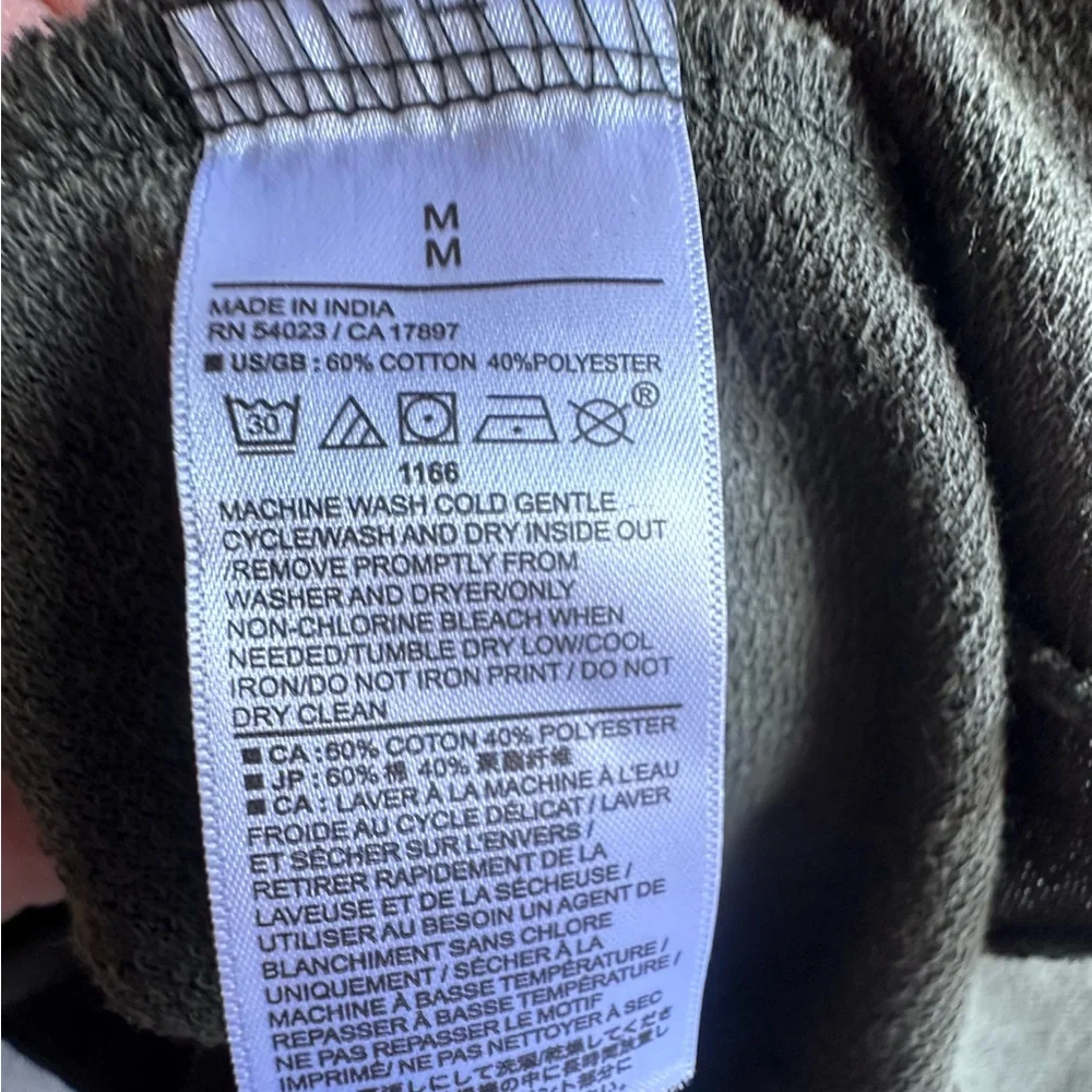Banana Republic sweater crewneck fabric