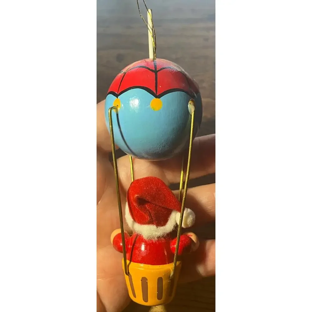 Vintage Avon Gallery Orginals Wooden Christmas Ornament Santa Hot Air Balloon
