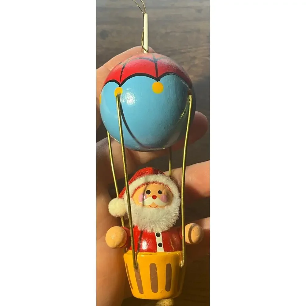 Vintage Avon Gallery Orginals Wooden Christmas Ornament Santa Hot Air Balloon