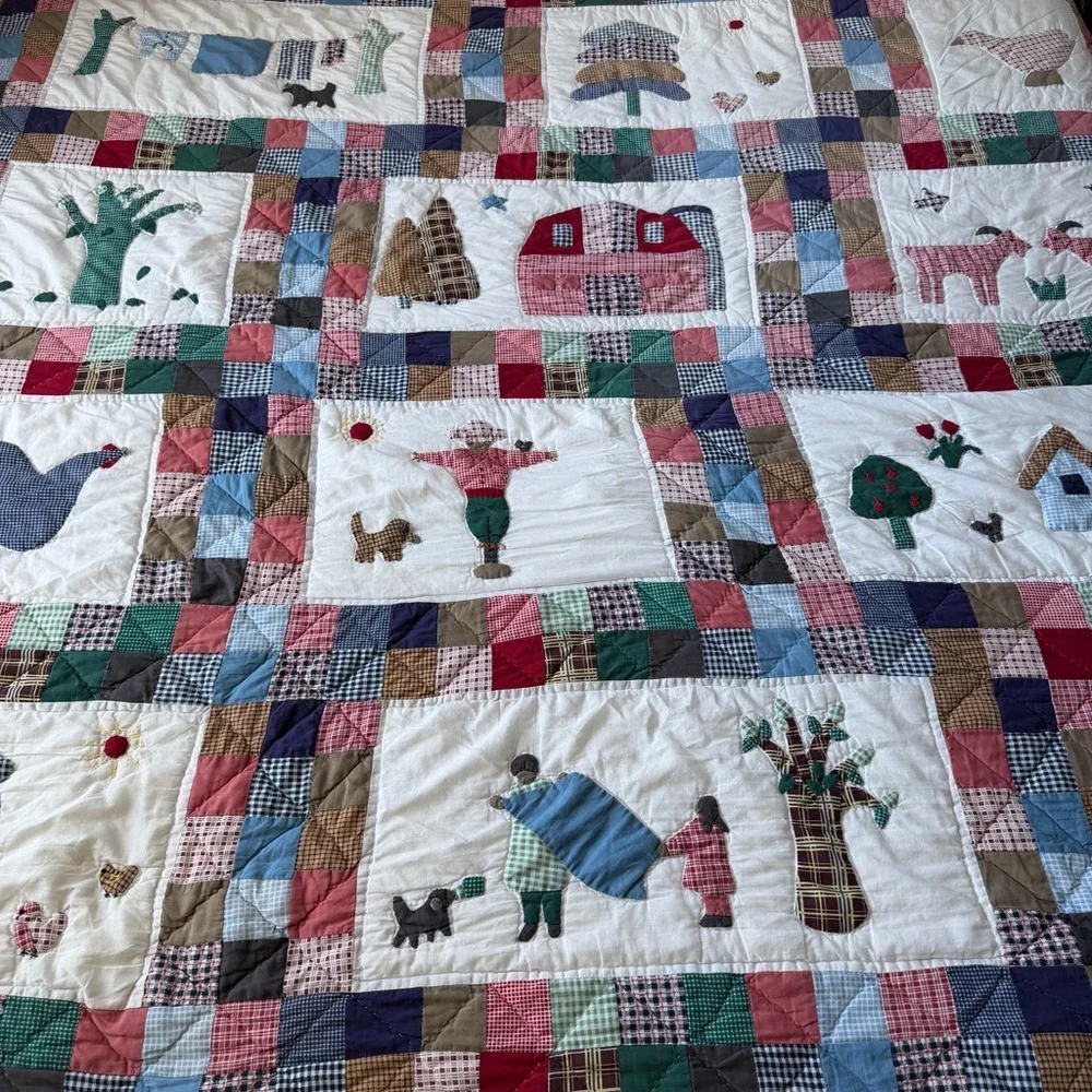 Vintage Appliqué Farm Scene Quilt 100” x 88” Patchwork Country Queen