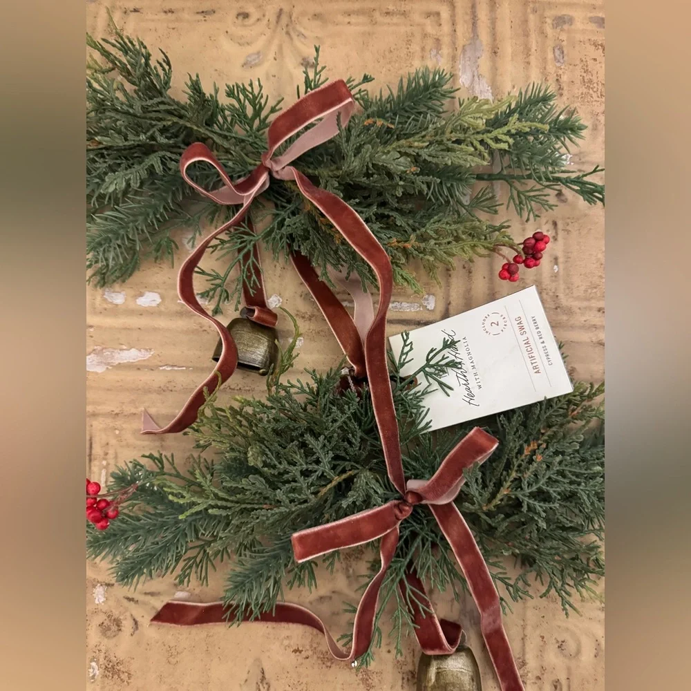 Hearth & Hand celebrate season