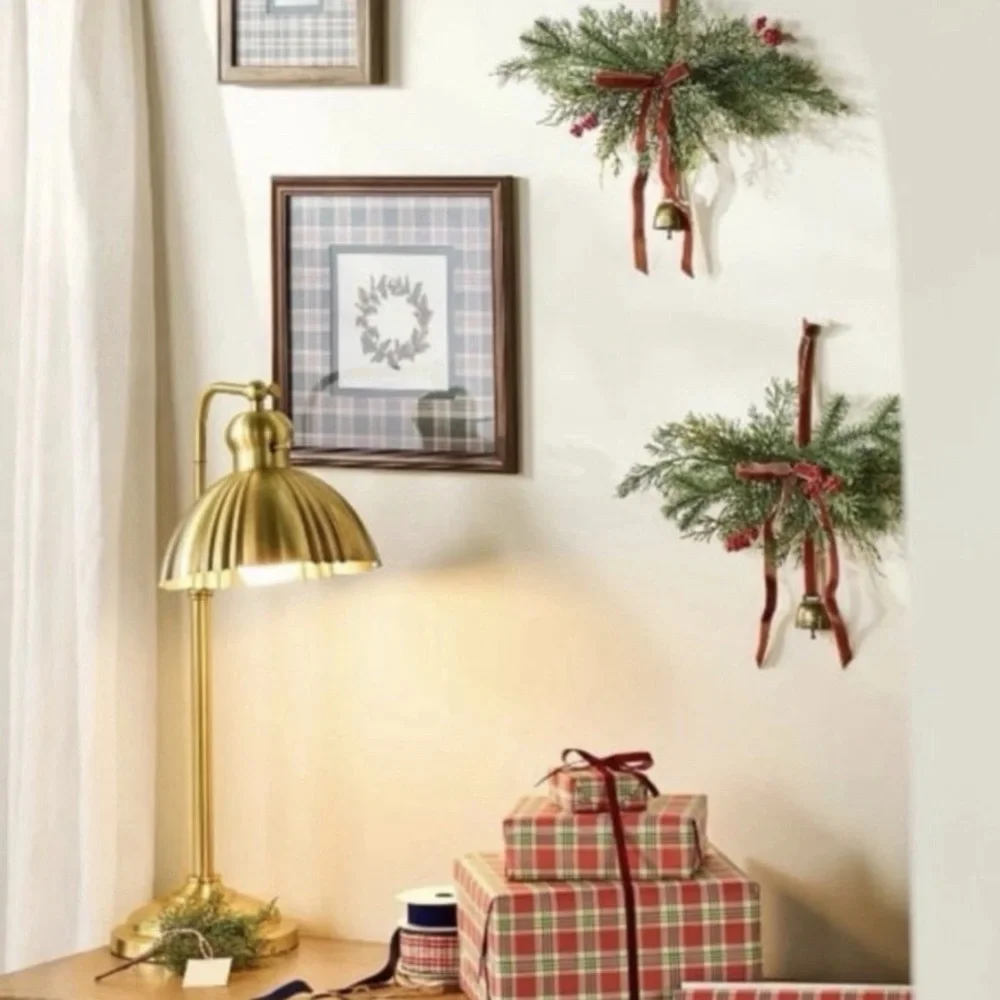 Hearth & Hand celebrate season