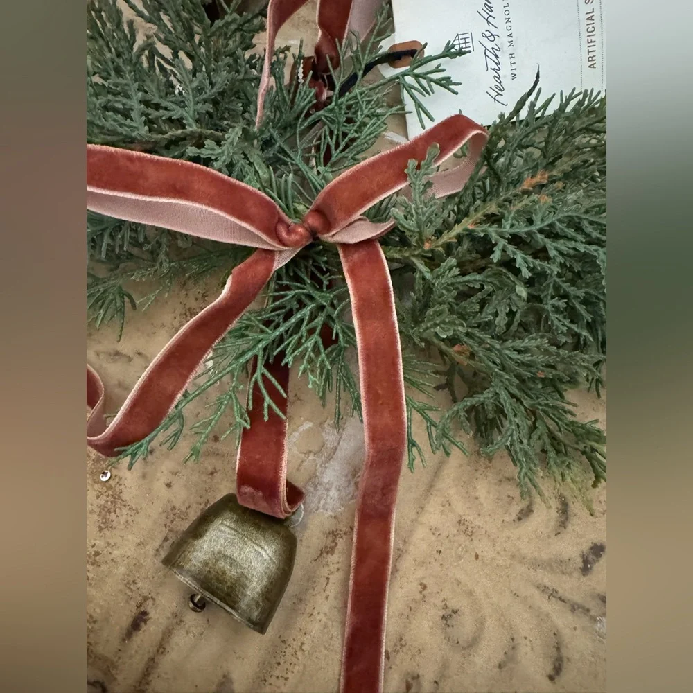 Hearth & Hand celebrate season