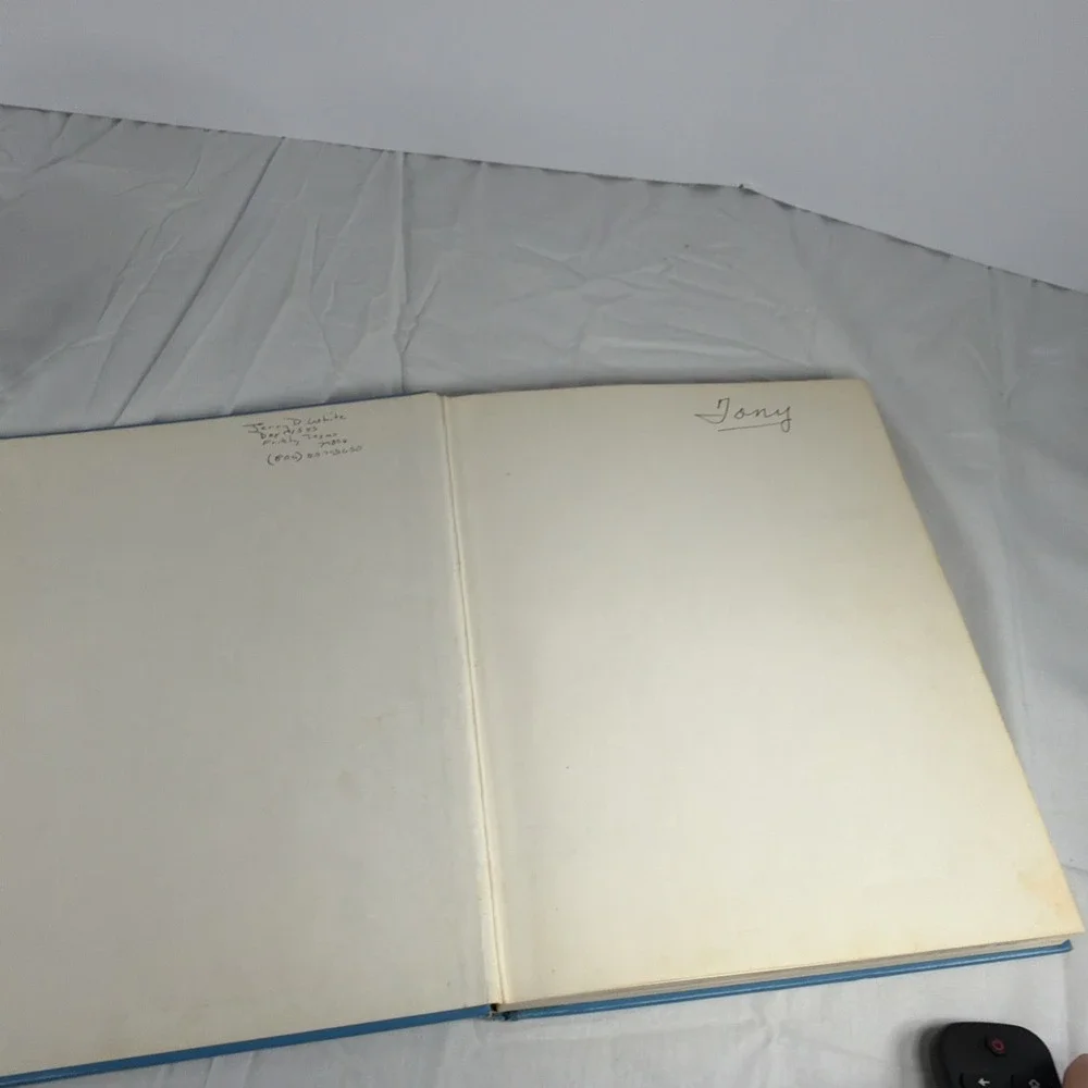 Dallas Cowboys Illustrated History Book Whittingham + Champions Glass