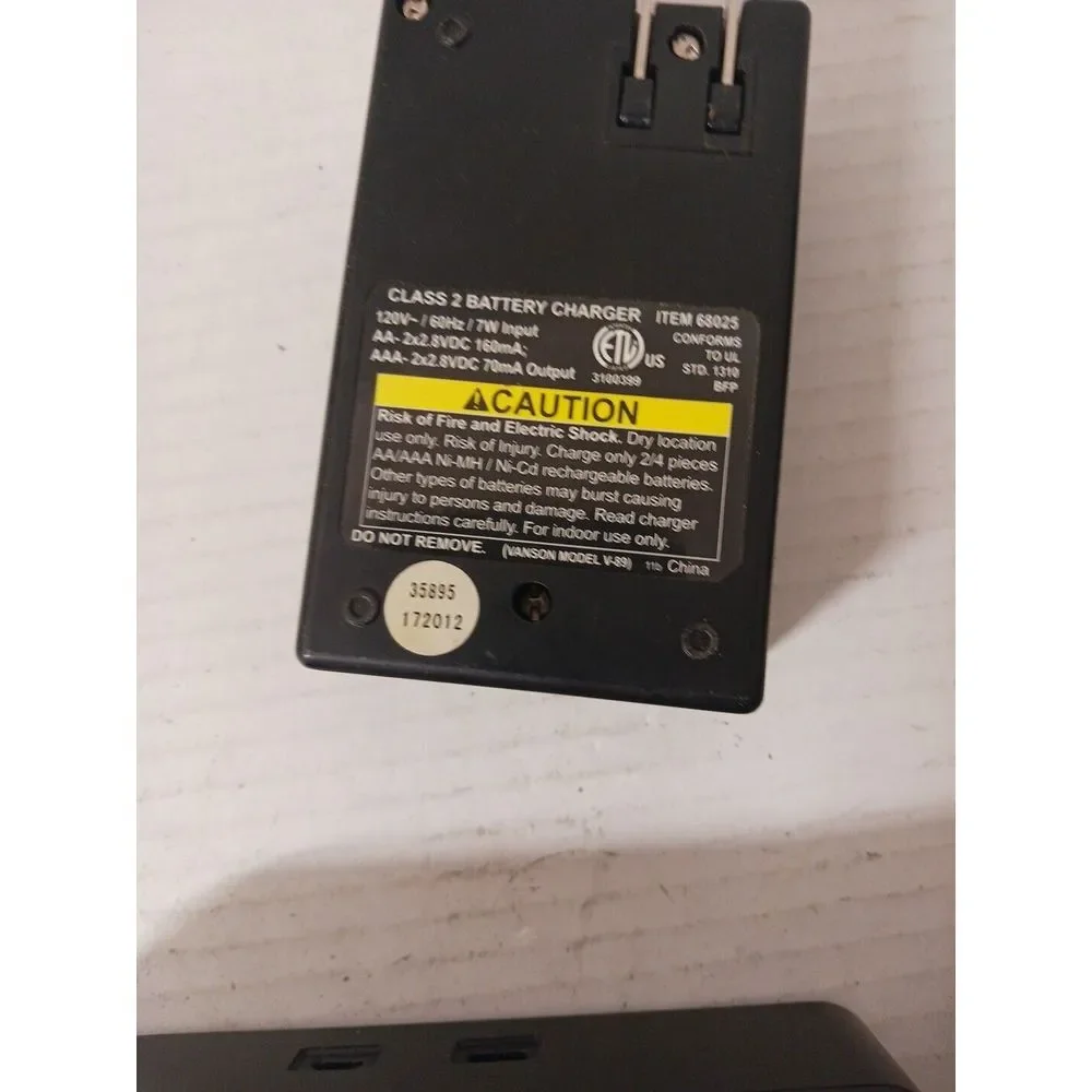 Lot Of Various Battery Rechargers‎