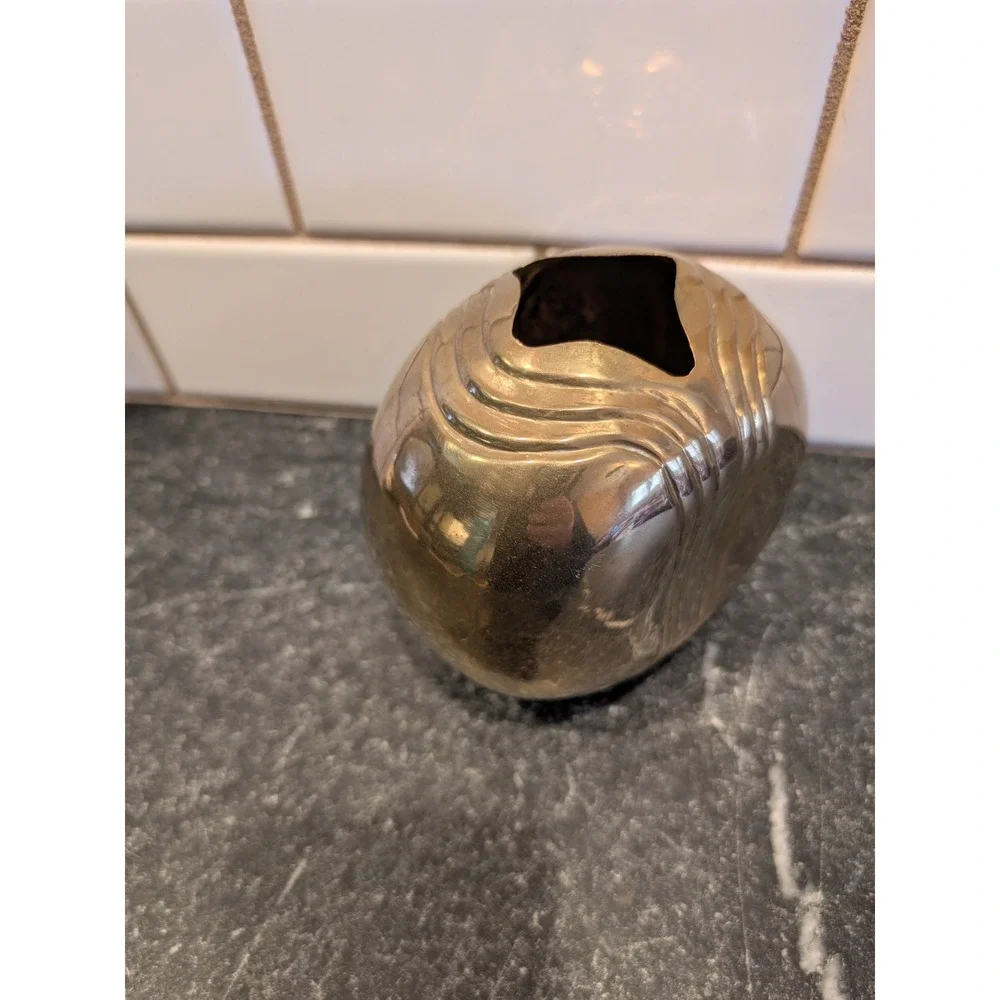 N/A sculptural that style