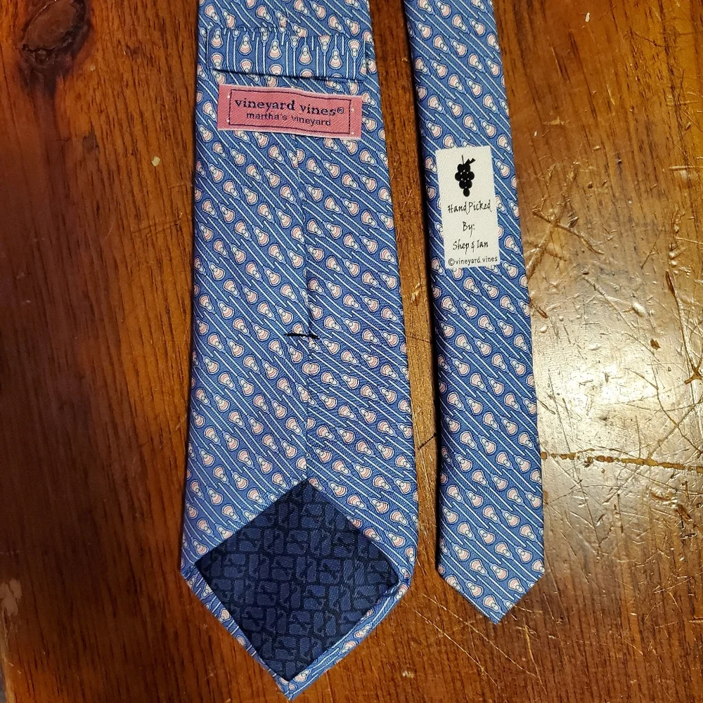 Vineyard Vines vineyard vines