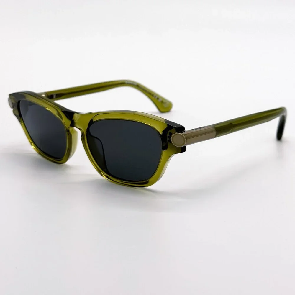 Burberry 100% new