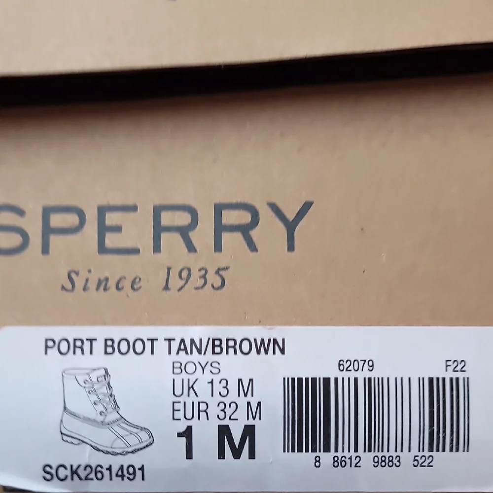 Sperry stylish boots