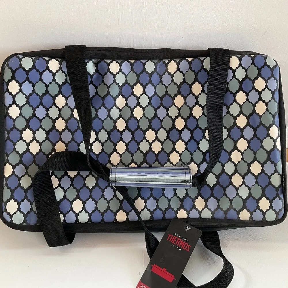 SALE‼️THERMOS INSULATED CASSEROLE CARRIER PICNIC POTLUCK MEAL DELIVERY 9” x12”