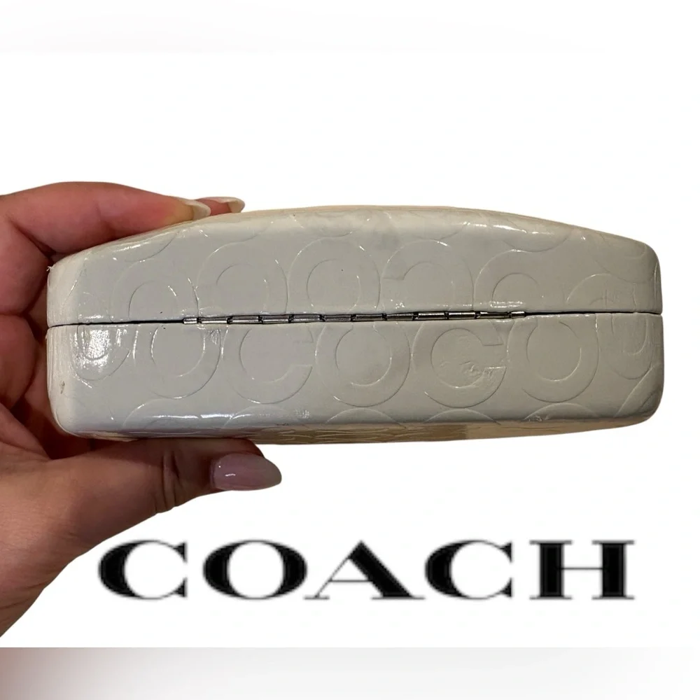 COACH clam style hard-shell sunglasses case