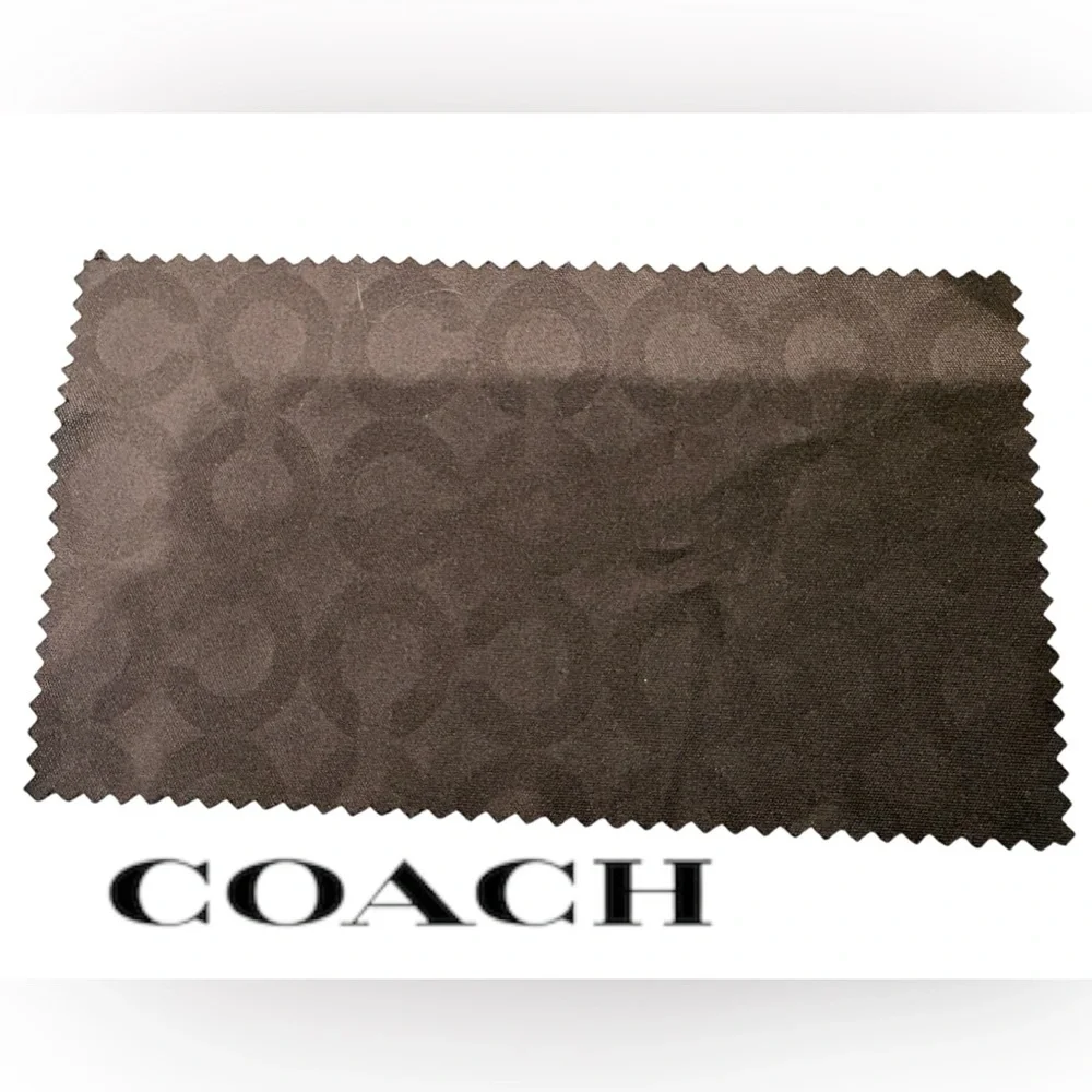 COACH clam style hard-shell sunglasses case