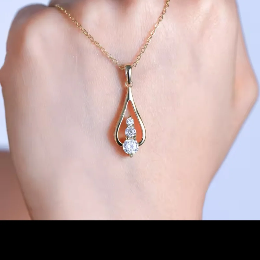 Moissanite specifications *center