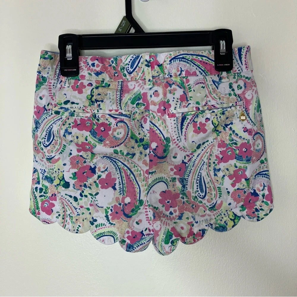 Crown & Ivy girls floral paisley print scalloped shorts 10