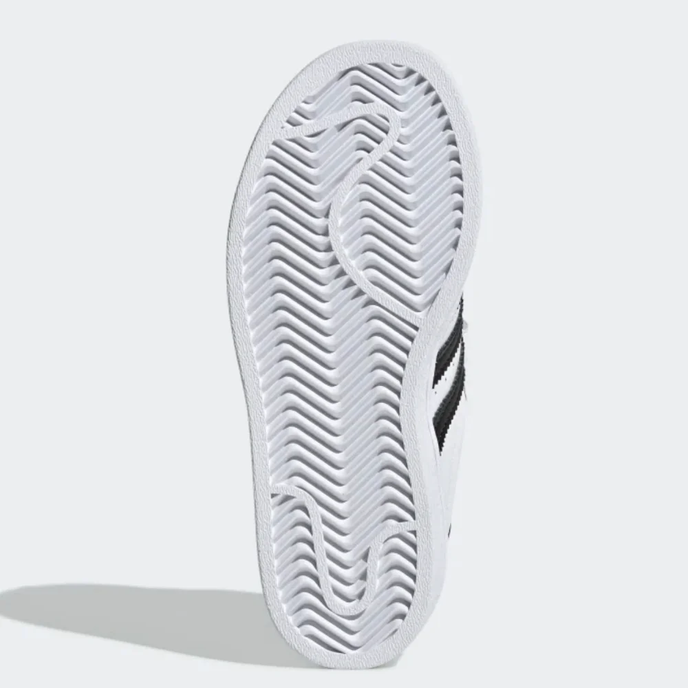 adidas hook loop