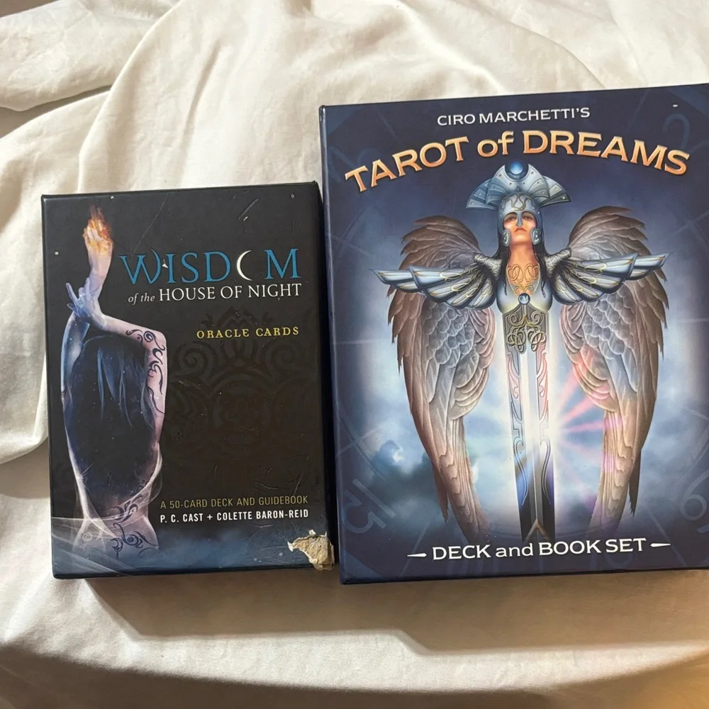 Wisdom of the House of Night Oracle Cards and Tarot of Dreams