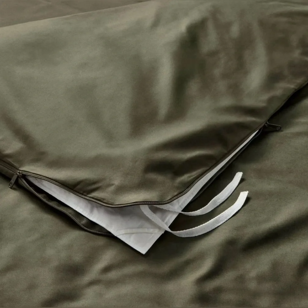 NWT Casaluna King Duvet + 2 shams set: Olive Green. Pet/smoke free home