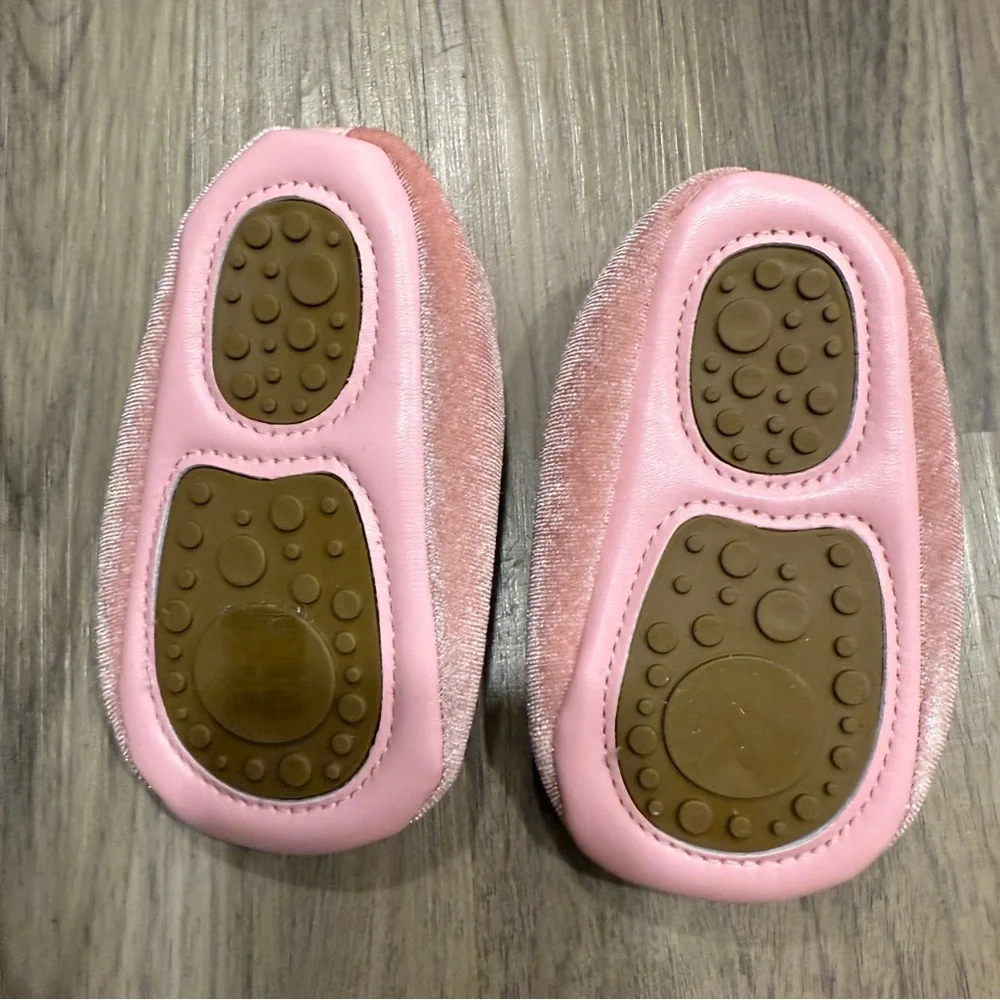 N/A adorable pink