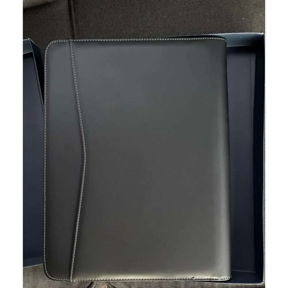 STYLIO Zipper Padfolio Portfolio Binder Organizer Faux Leather New NWT