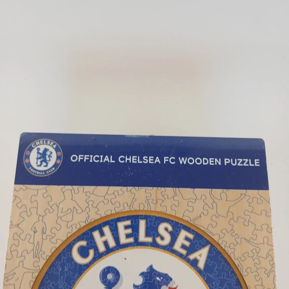 2022 Chelsea FC Iconic Crest Wooden Puzzle + Stamford Bridge Puzzle Set New