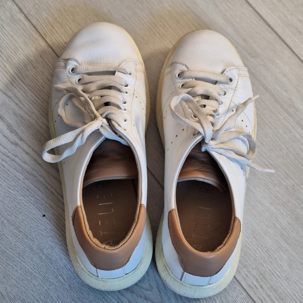 Ateliers pre owned