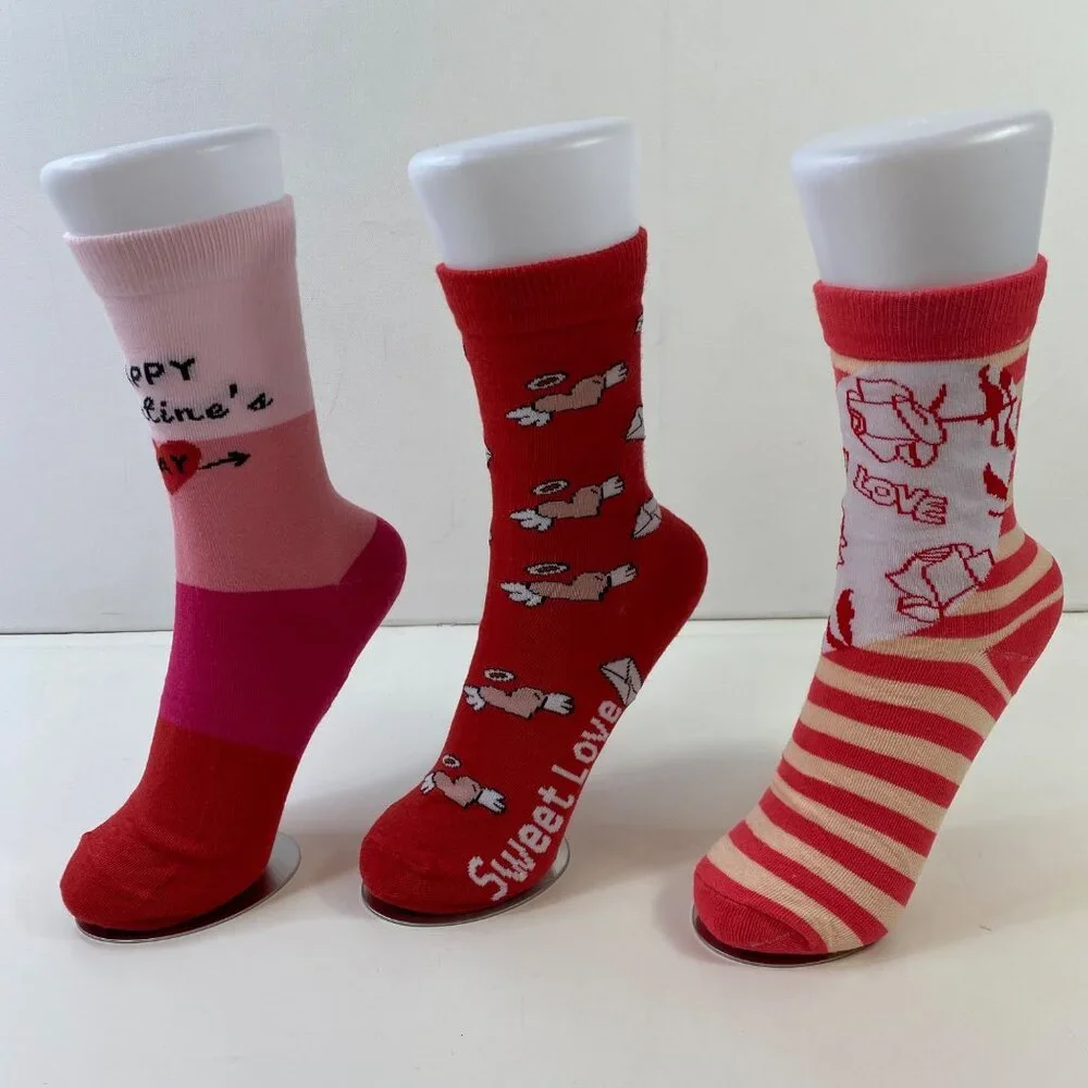 Your Missing Sock Set Of 3 Valentines Day Crew Socks Pink & Red Love Heart