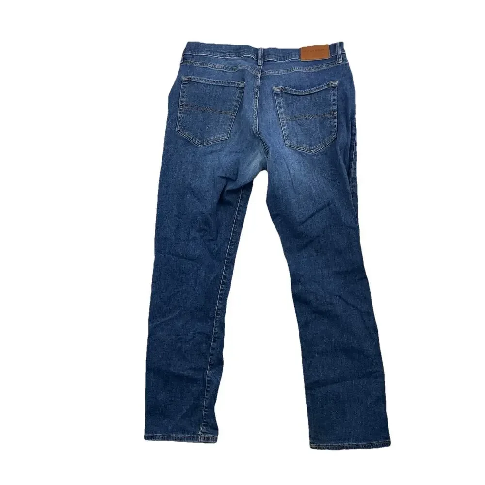 Levis Men 410 Athletic Straight Size 33 x 30