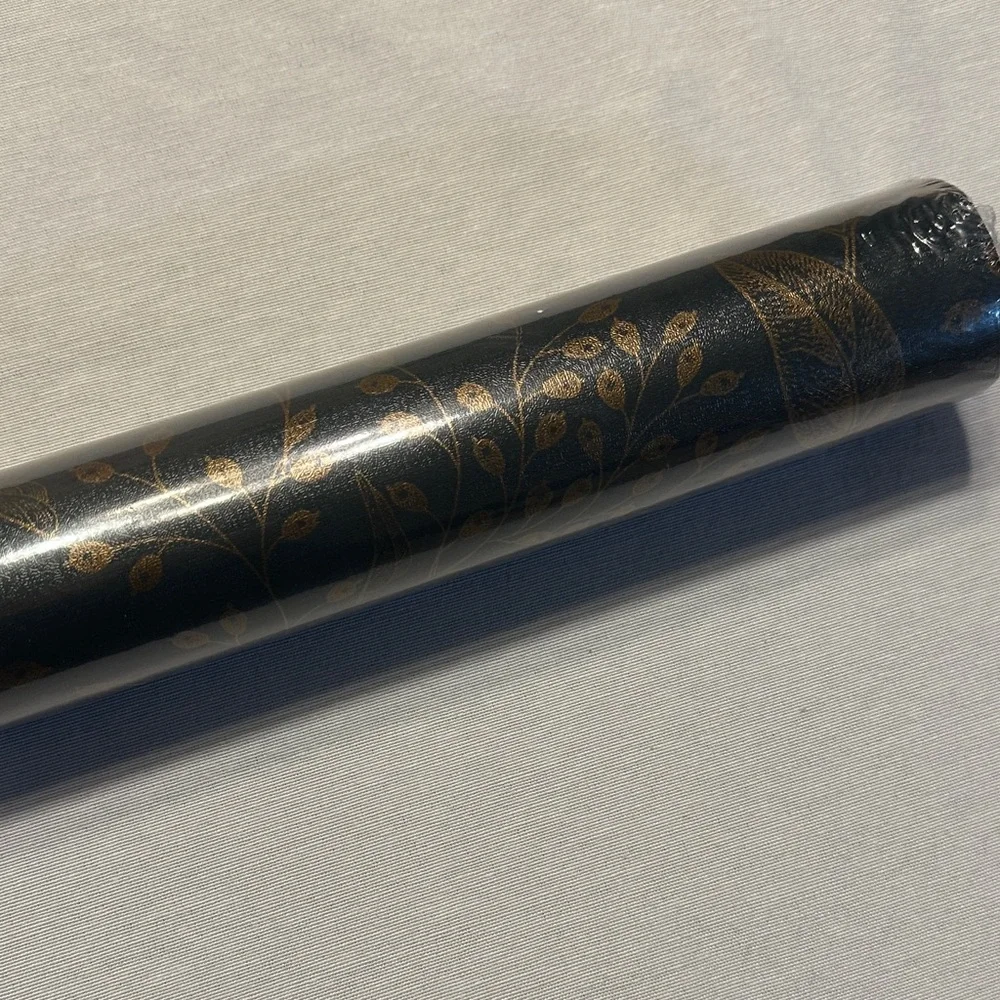 NWT, Heroad, Black and Gold Floral Vinyl Peel and Stick Wallpaper Roll