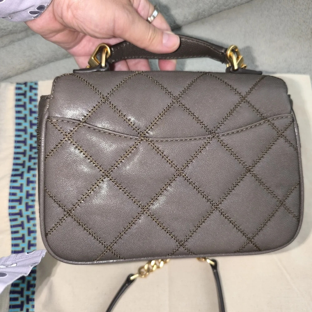 Tory Burch top size color