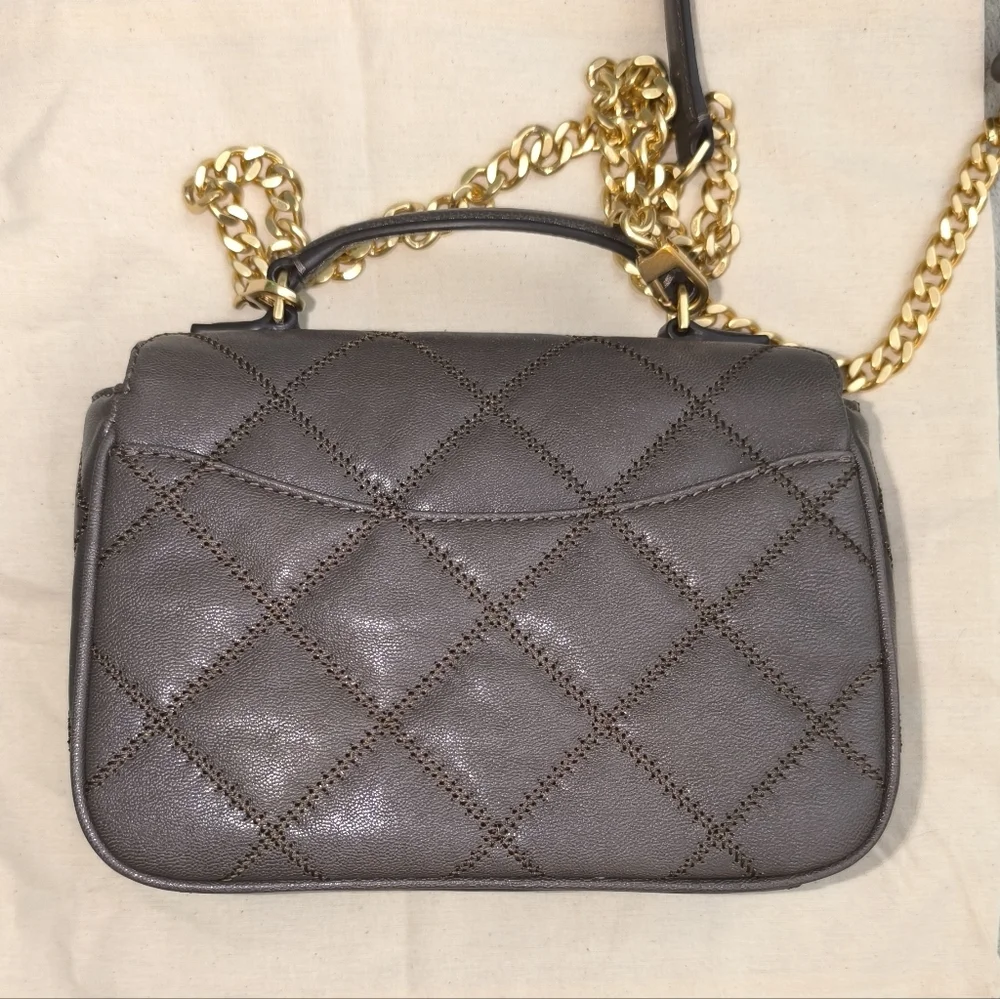 Tory Burch removable tory no