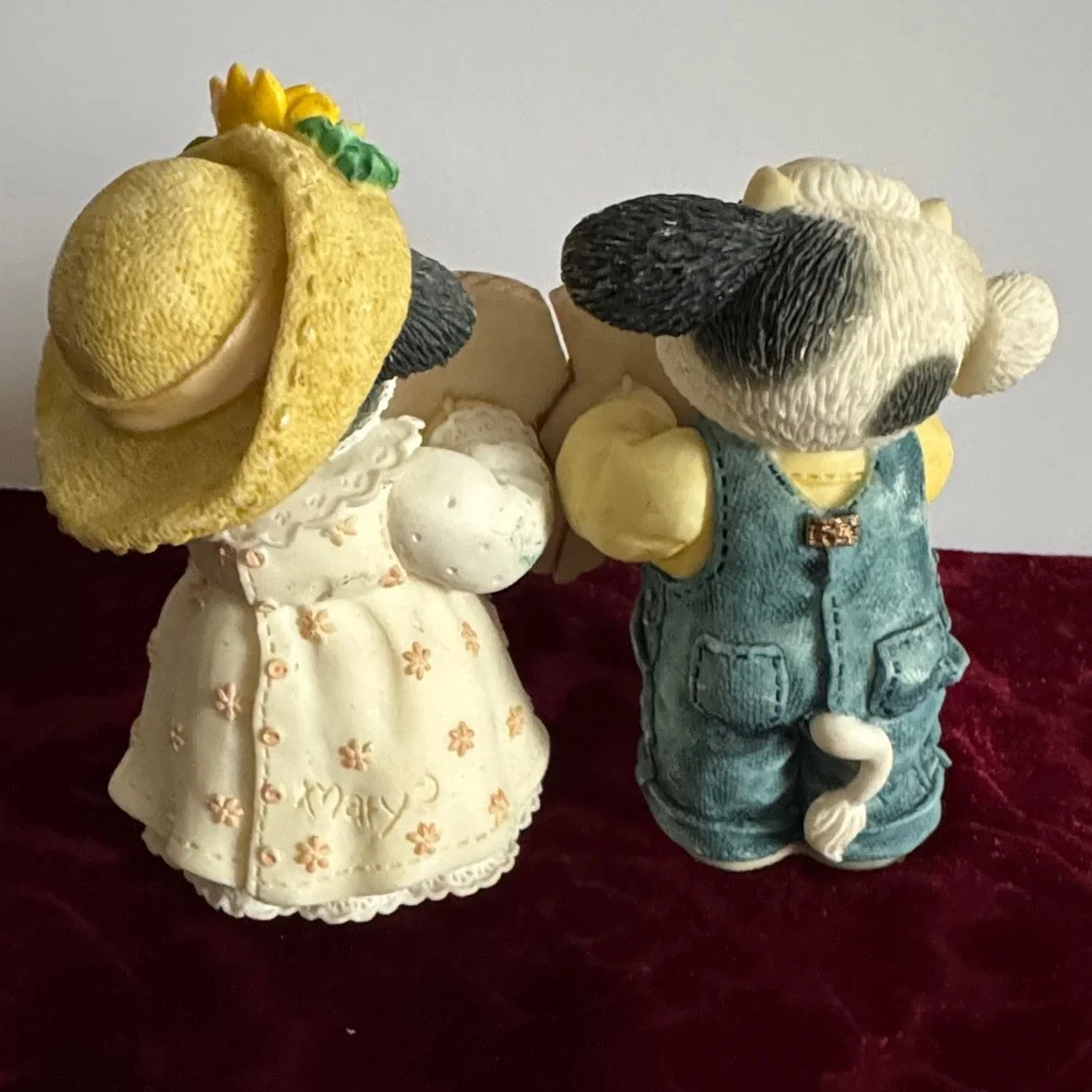 Enesco delightful cow