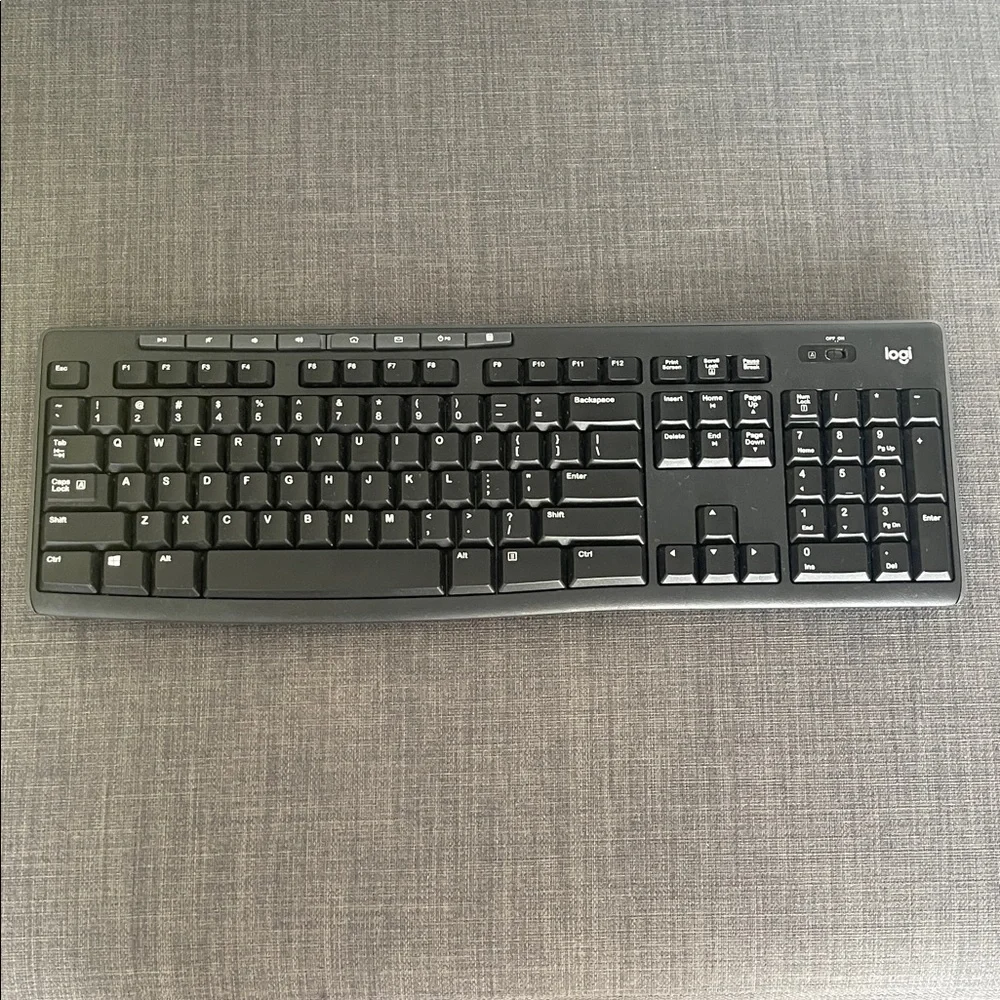 Logitech K270 Full-size Wireless Keyboard - Ergonomic Layout (Black)