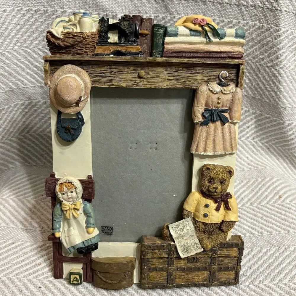 Vintage Figi Graphics Frame for 3.5