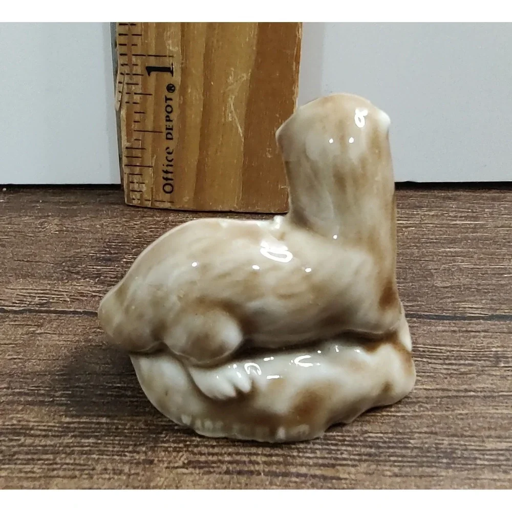 Wade figurine good pre