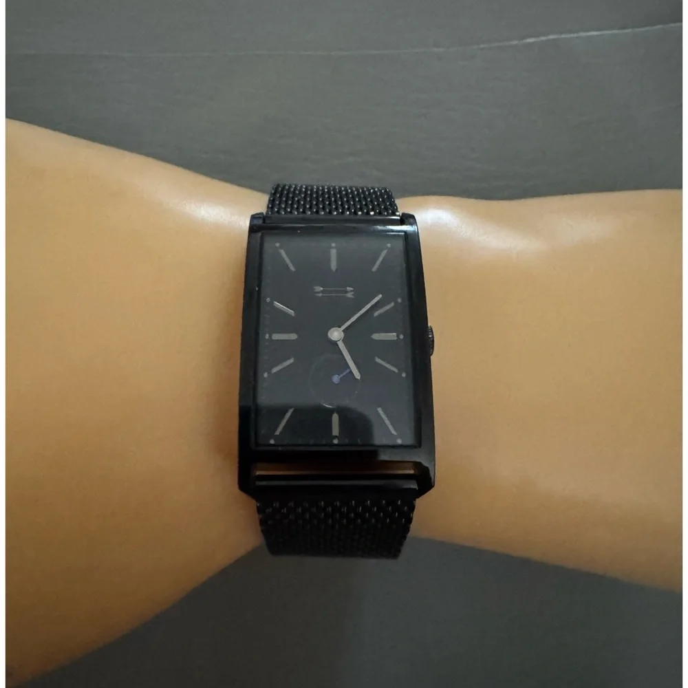 New URI Minkoff men’s watch