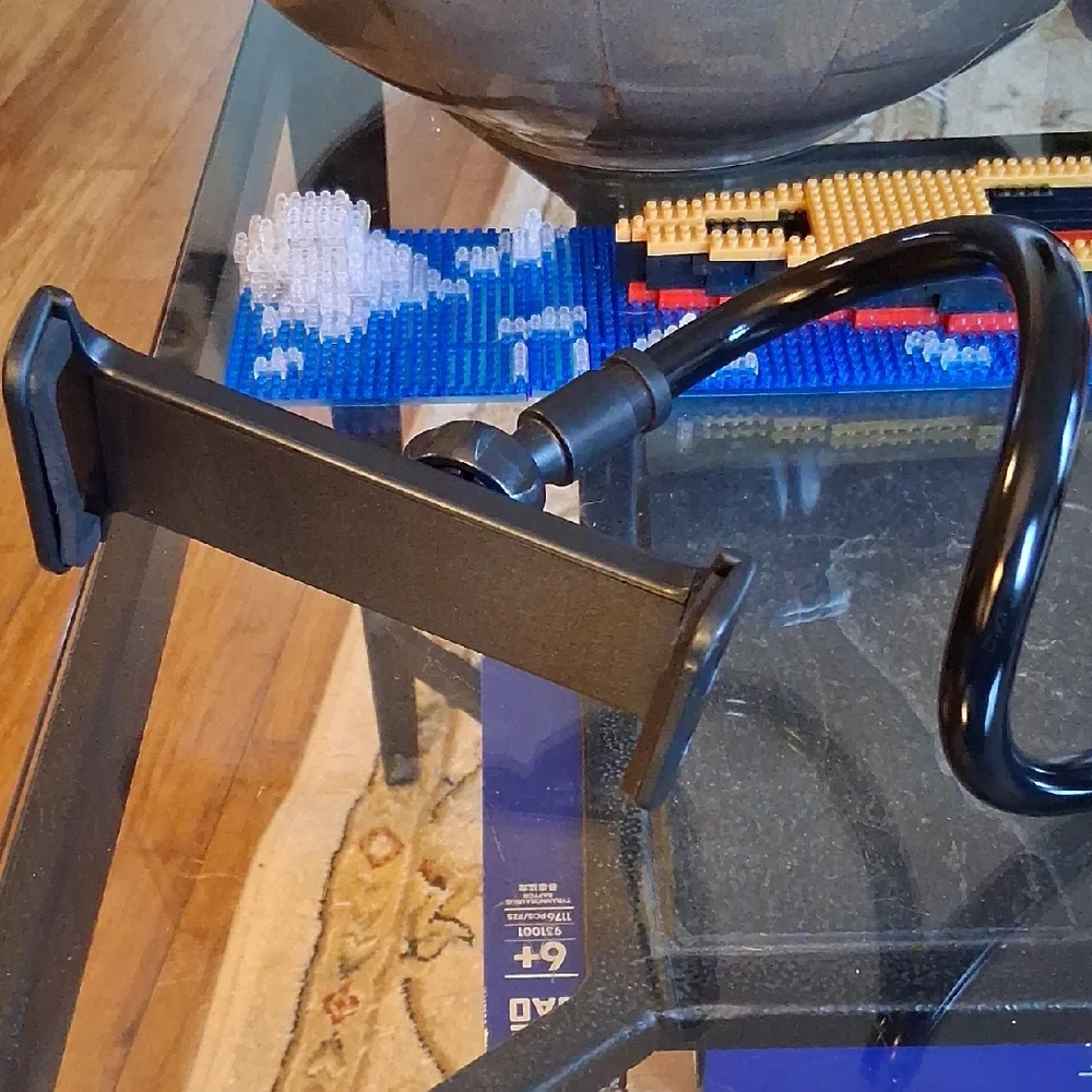 PHONE CLAMP