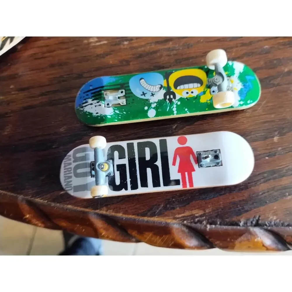 Tech Deck lot of 16 mini skateboards