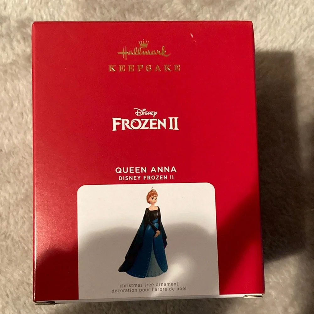 Hallmark Disney frozen queen Anna ornament