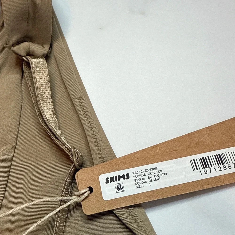 SKIMS size new