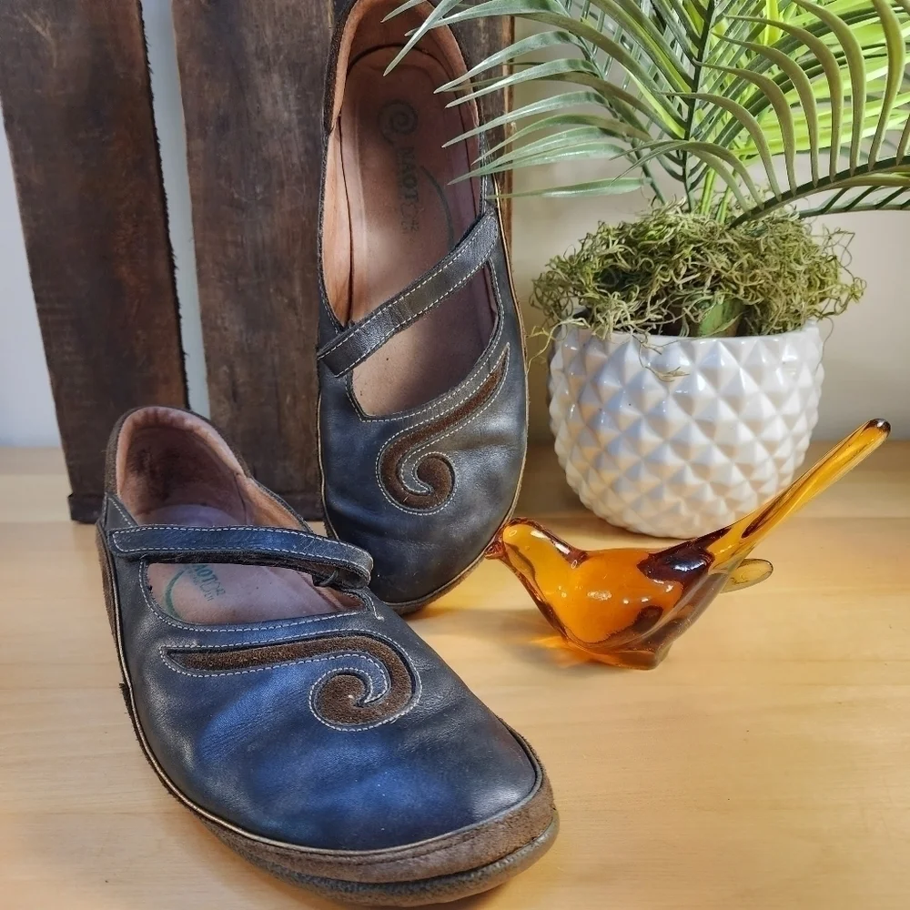 naot womens