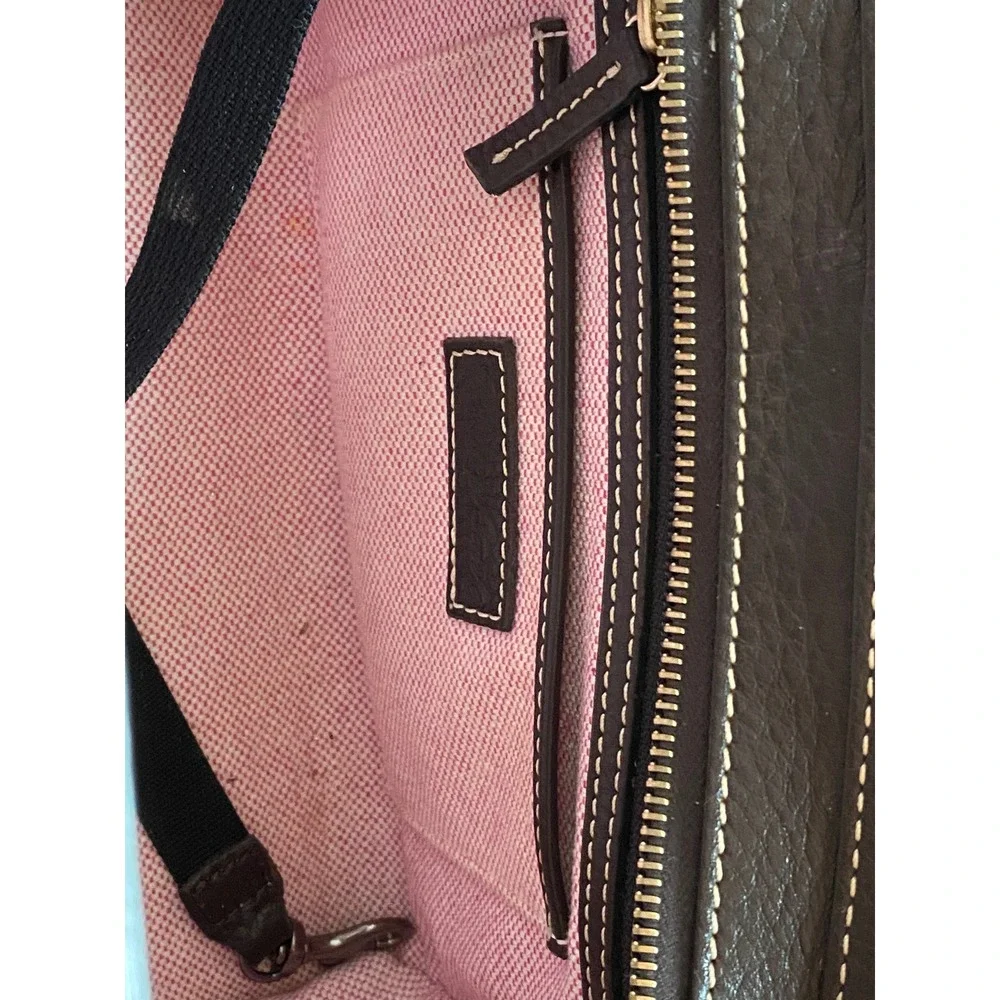 Dooney & Bourke Pebbled Leather Black Satchel VTG Purse Bag Excellent Crossbody