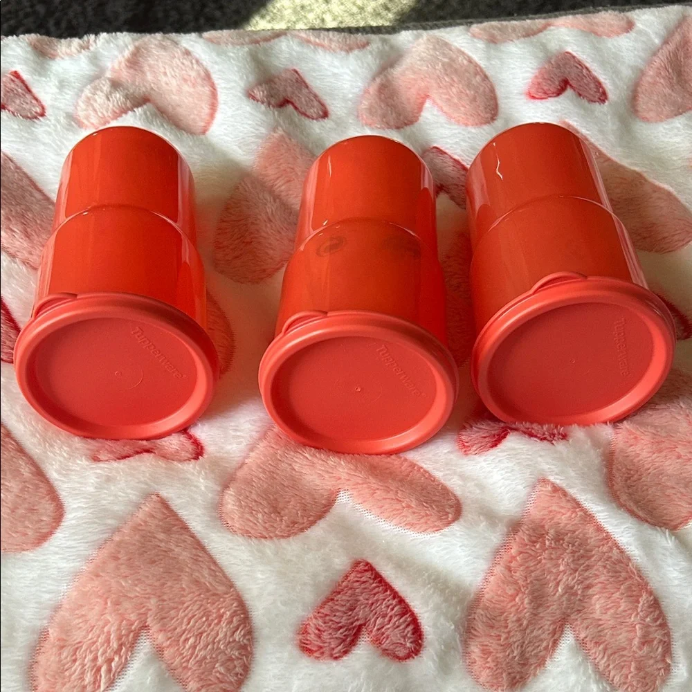 Tupperware add pop