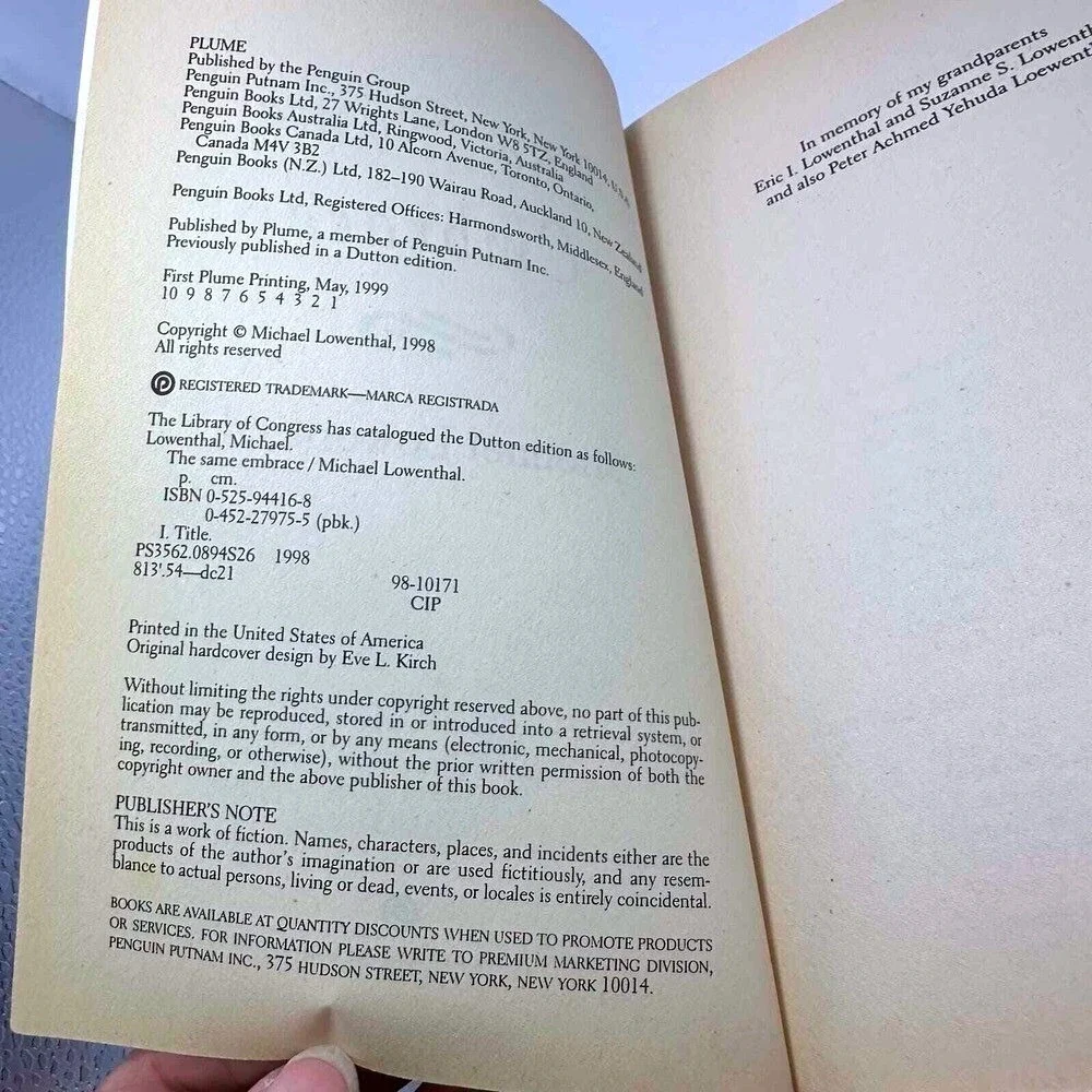 PLUME COSMETICS discover poignant