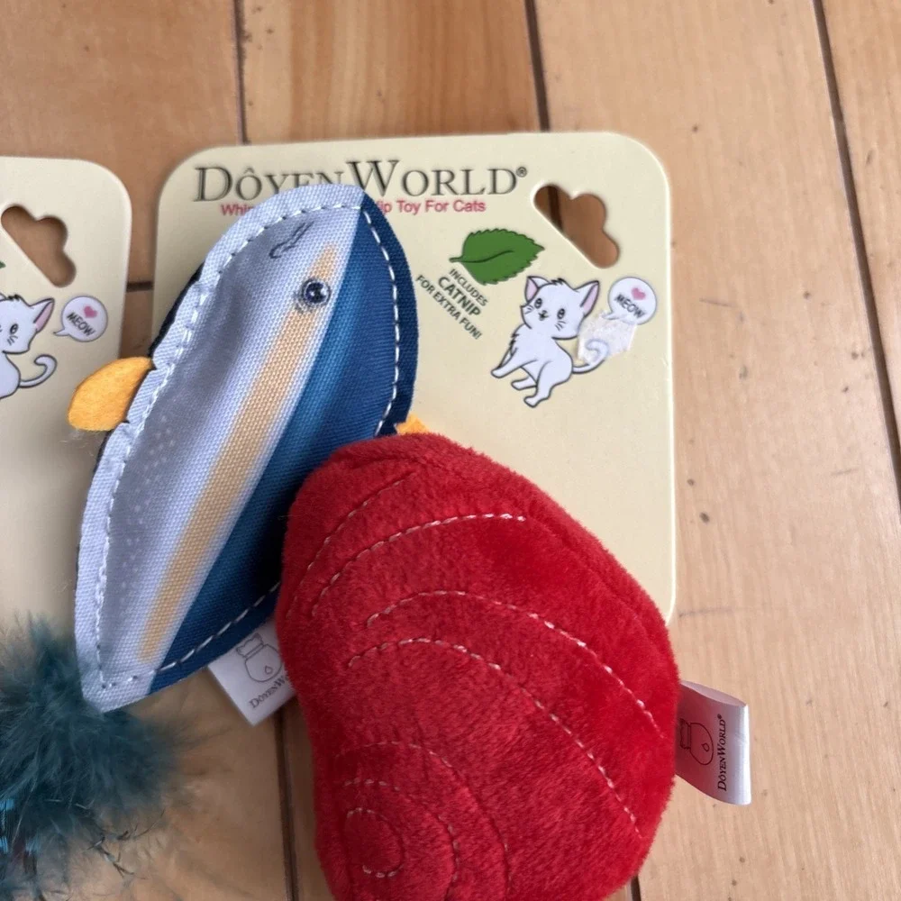Doyen World Interactive Cat Toy Lot of 2 with Catnip - Turtle Set, Tuna Set NEW