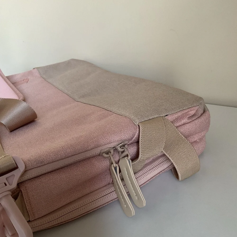 Bagsmart laptop bag